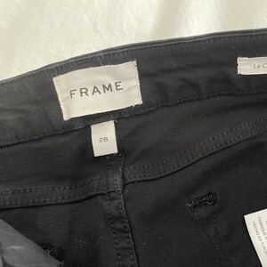 Frame Black Le Crop Mini Boot jeans - Size 28